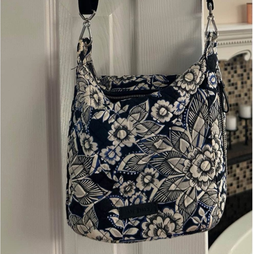 Vera Bradley Blue and White Shoulder Bag with Floral Pattern
